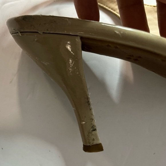 Naturalizer Beige Patent Leather Slingback Peep Toe Heels | Approx. Size 9-9.5 - Picture 4 of 12